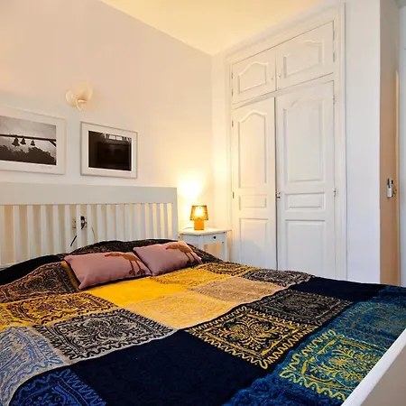 Charming With Private Pool And Partial Sea View