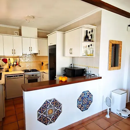 Charming With Private Pool And Partial Sea View كومبري ديل سول