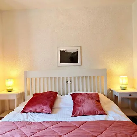 Villa Charming With Private Pool And Partial Sea View *