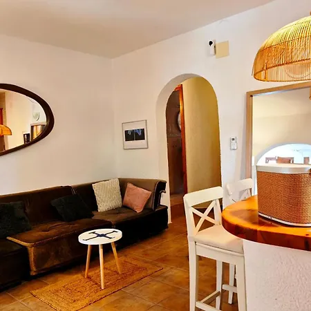 Charming With Private Pool And Partial Sea View Villa